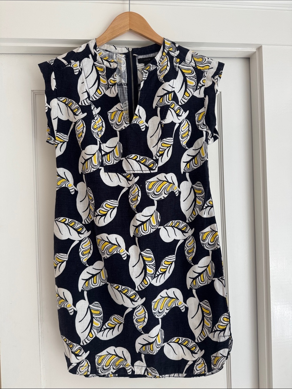 J Crew Linen Shift dress-navy, white yellow, Size XS